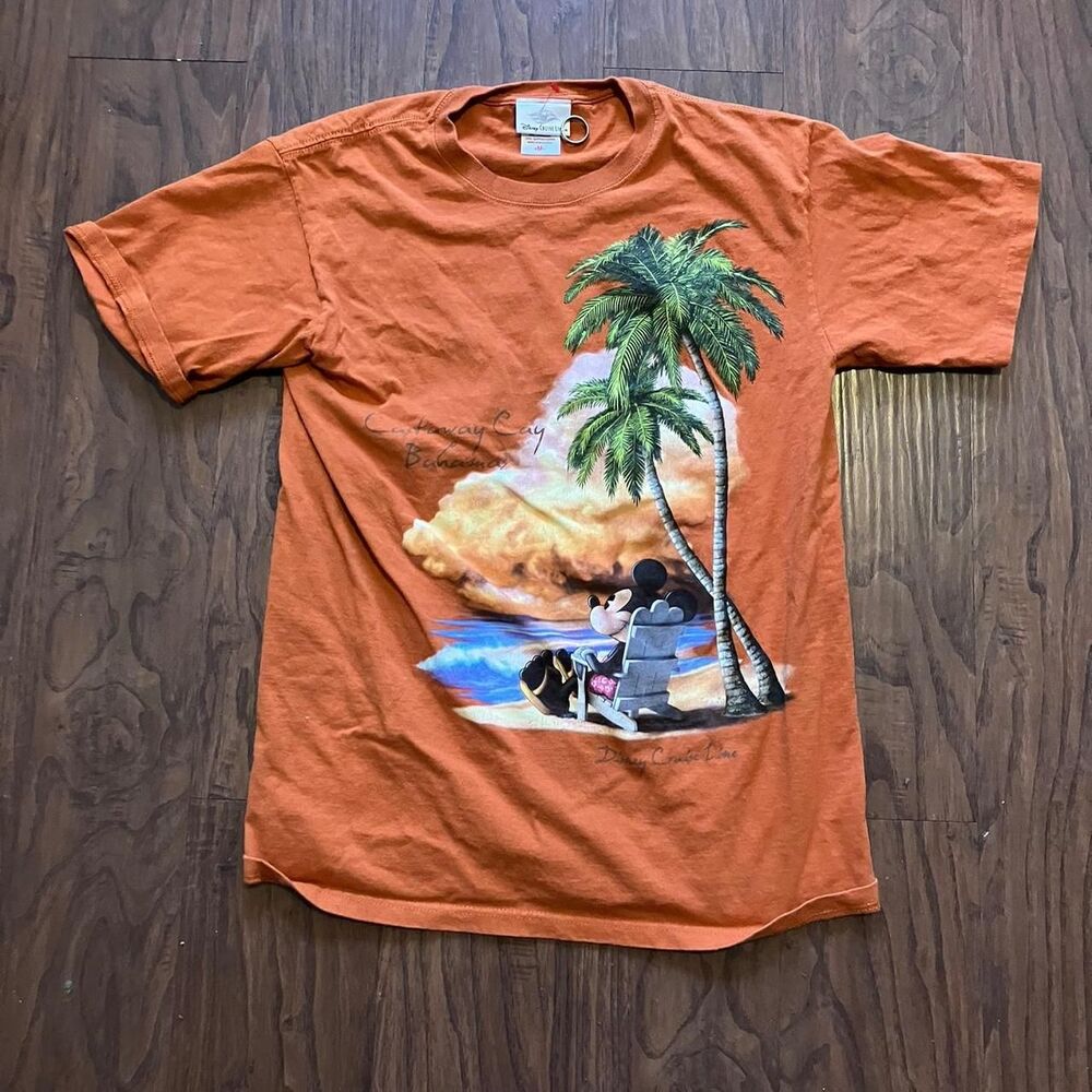 Disney Men's Orange T-shirt